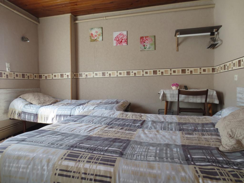Hotel Les Deux Cols Sainte-Marie-de-Campan Bilik gambar