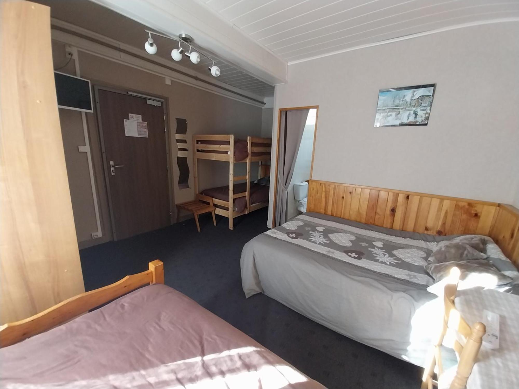 Hotel Les Deux Cols Sainte-Marie-de-Campan Luaran gambar
